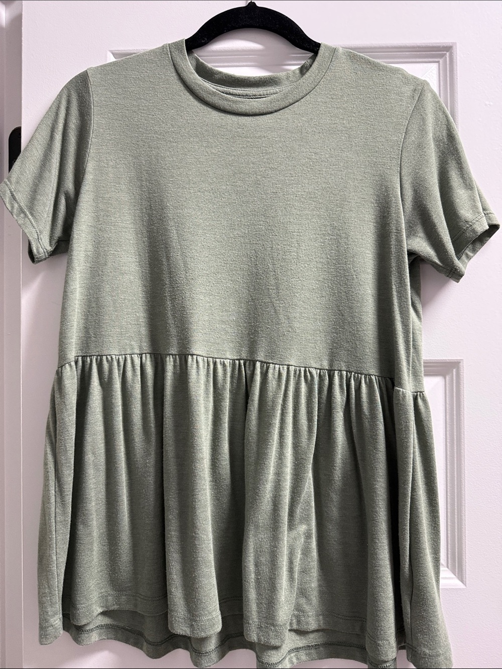American Eagle Outfitters Sage Green Babydoll Tee